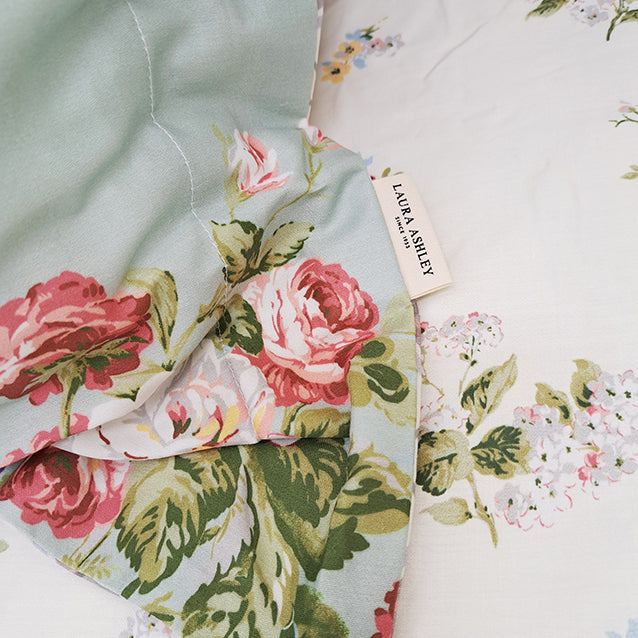 【LAURA ASHLEY】ローズモア　ピローケース　50cm X 70cm（メーカー希望小売価格￥7,260税込）