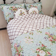 【LAURA ASHLEY】ローズモア　キルトマルチカバー　S　130cm X 190cm（メーカー希望小売価格￥25,685税込）