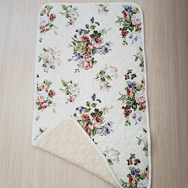 【LAURA ASHLEY】ローズモア　　ひざ掛け　70cm X 120cm（メーカー希望小売価格￥6,427税込）