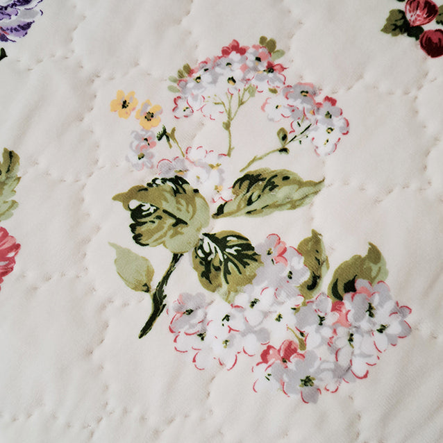 【LAURA ASHLEY】ローズモア　　ひざ掛け　70cm X 120cm（メーカー希望小売価格￥6,427税込）