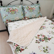 【LAURA ASHLEY】ローズモア　ブランケット　140cm X 200cm（メーカー希望小売価格￥14,300税込）