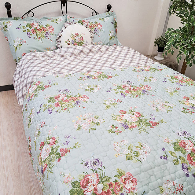 【LAURA ASHLEY】ローズモア　キルトマルチカバー　M　190cm X 190cm（メーカー希望小売価格￥35,689税込）