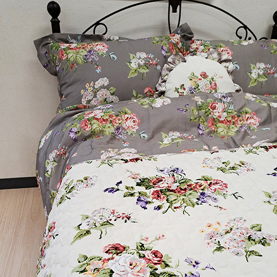 【LAURA ASHLEY】ローズモア　キルトマルチカバー　L　240cm X 190cm（メーカー希望小売価格￥42,829税込）