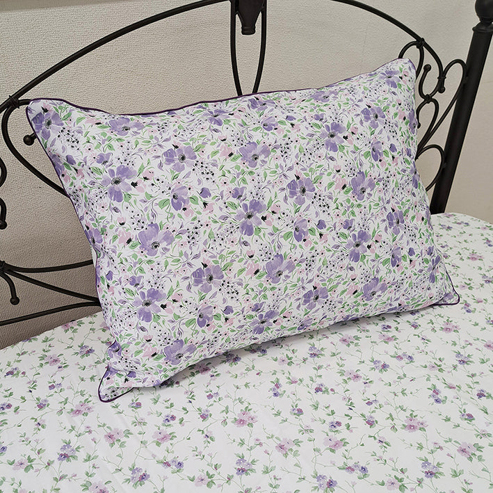 【LAURA　ASHLEY】ウィステリア　ピローケース　50cm X 70cm（メーカー希望小売価格￥6,655税込）