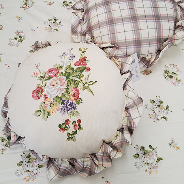 【LAURA ASHLEY】ローズモア　クッション　直径38cm（メーカー希望小売価格￥8,690税込）