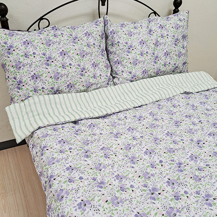 【LAURA　ASHLEY】ウィステリア　　肌掛け布団　140cm X 190cm（メーカー希望小売価格￥18,920税込）