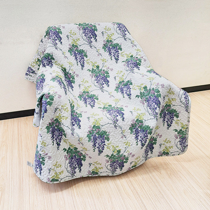 【LAURA　ASHLEY】ウィステリア　キルトマルチカバー　S　130cm X 190cm（メーカー希望小売価格￥25,850税込）