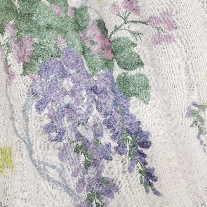 【LAURA　ASHLEY】ウィステリア　ガーゼケットハーフ　140cm X 100cm（メーカー希望小売価格￥9,460税込）