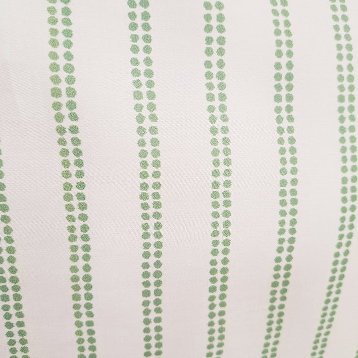 【LAURA　ASHLEY】ウィステリア　ピローケース　50cm X 70cm（メーカー希望小売価格￥6,655税込）