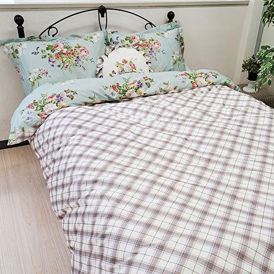 【LAURA ASHLEY】ローズモア　掛け布団カバー　シングル　150cm X 210cm（メーカー希望小売価格￥21,780税込）
