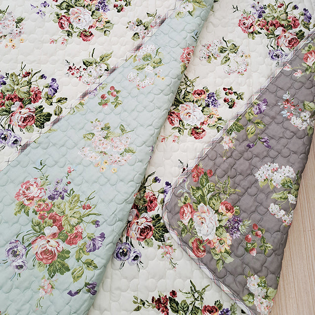 【LAURA ASHLEY】ローズモア　キルトマルチカバー　S　130cm X 190cm（メーカー希望小売価格￥25,685税込）